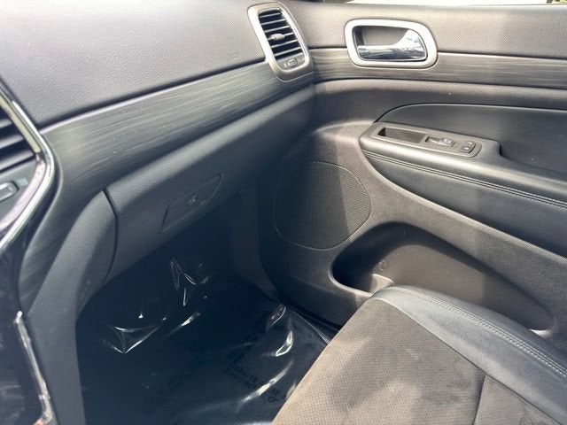 2021 Jeep Grand Cherokee Laredo X 4x4
