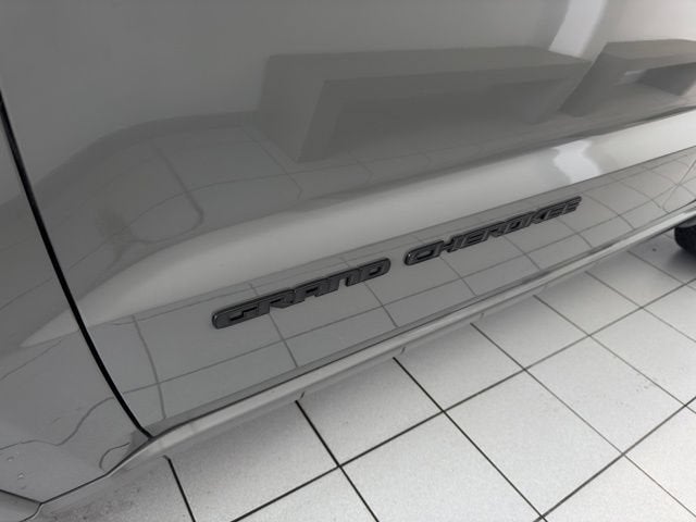 2021 Jeep Grand Cherokee Laredo X 4x4