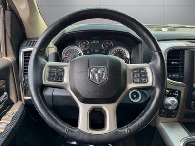 2017 RAM 1500 Laramie Crew Cab 4x4 5'7" Box