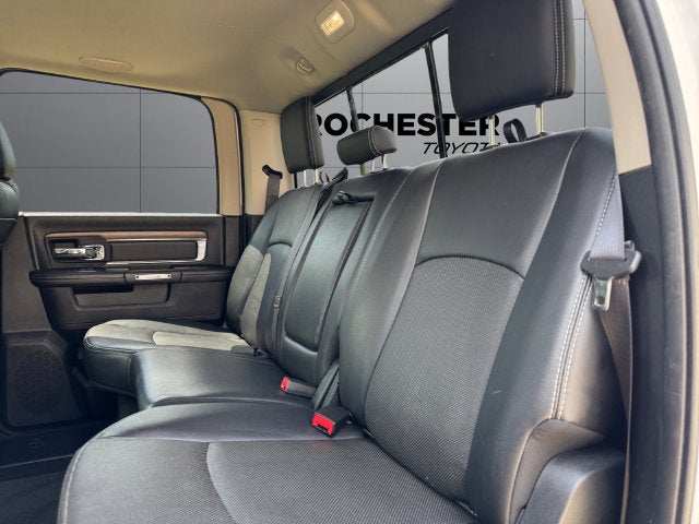 2017 RAM 1500 Laramie Crew Cab 4x4 5'7" Box