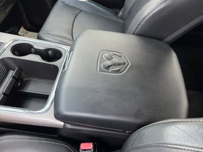 2017 RAM 1500 Laramie Crew Cab 4x4 5'7" Box