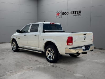 2017 RAM 1500 Laramie Crew Cab 4x4 5'7" Box