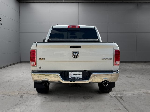 2017 RAM 1500 Laramie Crew Cab 4x4 5'7" Box