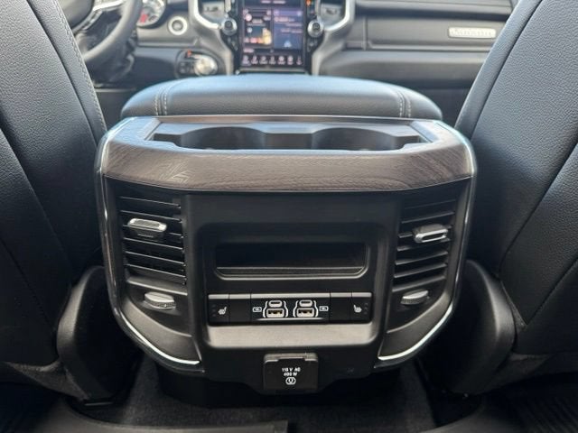 2025 RAM 1500 Laramie Crew Cab 4x4 5'7" Box