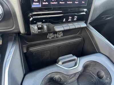2025 RAM 1500 Laramie Crew Cab 4x4 5'7" Box