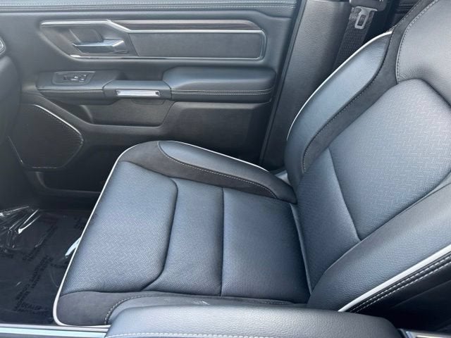 2025 RAM 1500 Laramie Crew Cab 4x4 5'7" Box