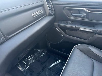 2025 RAM 1500 Laramie Crew Cab 4x4 5'7" Box