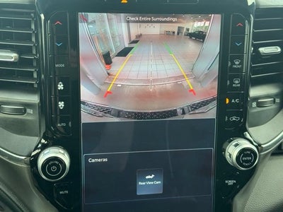 2025 RAM 1500 Laramie Crew Cab 4x4 5'7" Box