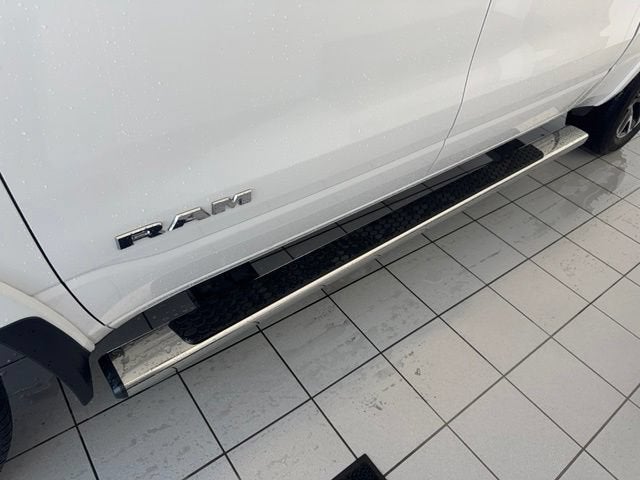 2025 RAM 1500 Laramie Crew Cab 4x4 5'7" Box