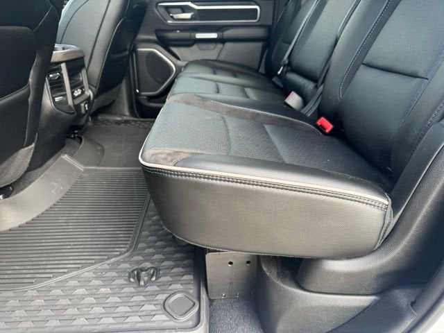 2025 RAM 1500 Laramie Crew Cab 4x4 5'7" Box