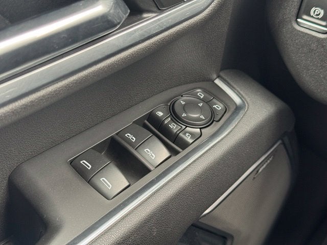 2025 Chevrolet Silverado 3500 HD High Country