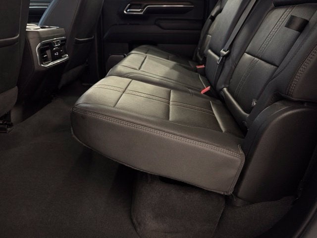 2024 Chevrolet Silverado 3500 HD High Country