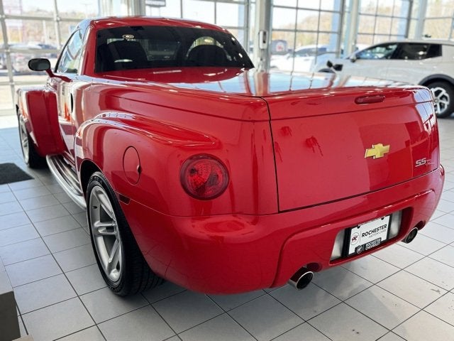 2004 Chevrolet SSR LS