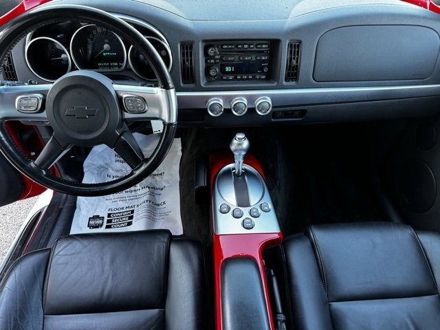 2004 Chevrolet SSR LS