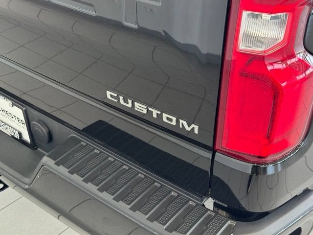 2022 Chevrolet Silverado 1500 LTD Custom