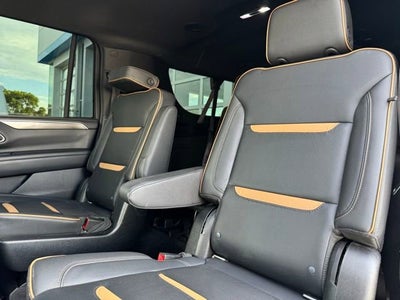 2021 GMC Yukon XL AT4