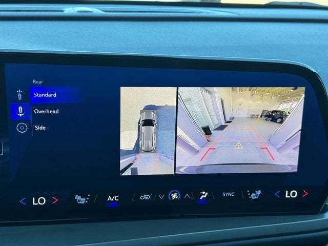 2024 Chevrolet Traverse AWD LT