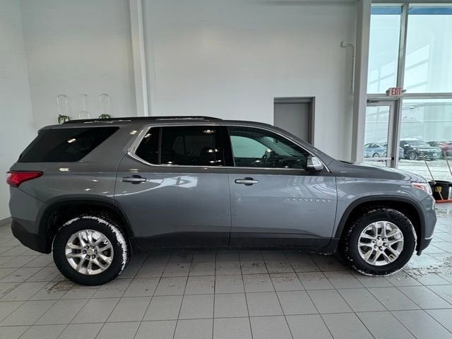 2021 Chevrolet Traverse LT Cloth