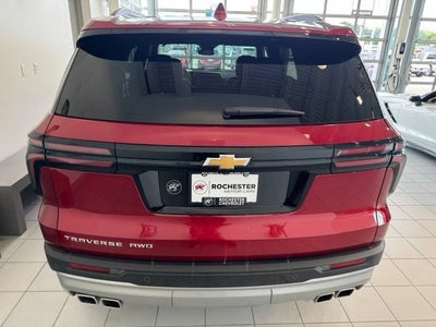 2025 Chevrolet Traverse LT