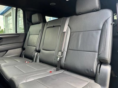 2025 Chevrolet Suburban LT