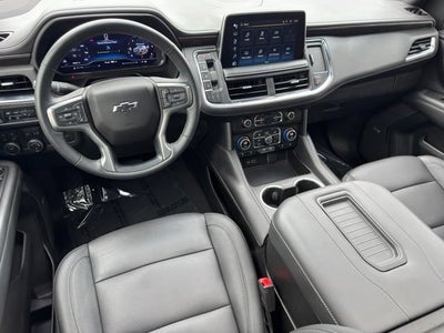 2023 Chevrolet Suburban LT
