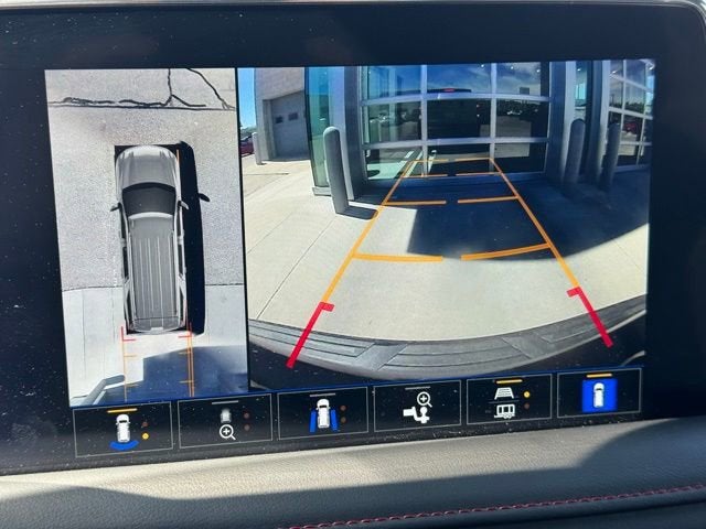 2023 Chevrolet Suburban RST