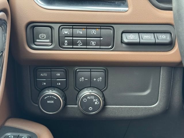 2023 Chevrolet Suburban High Country