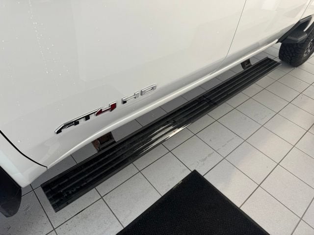 2023 GMC Sierra 2500 HD AT4