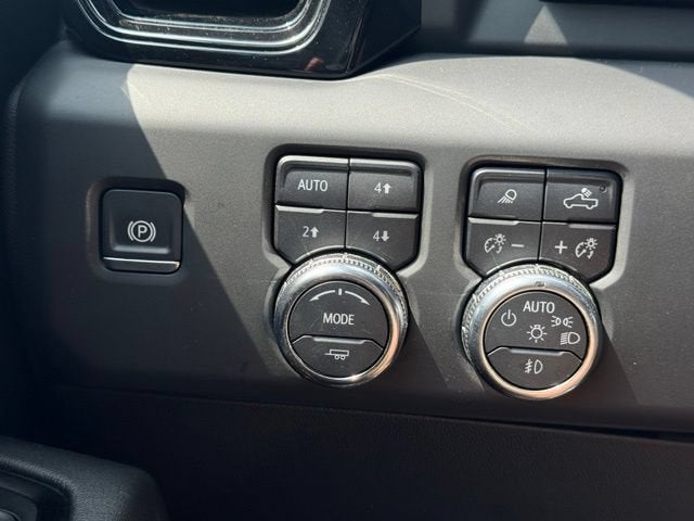2024 GMC Sierra 3500 HD AT4