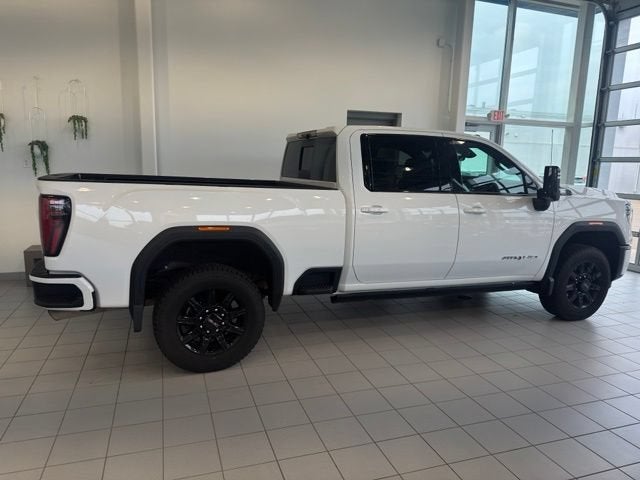 2024 GMC Sierra 3500 HD AT4
