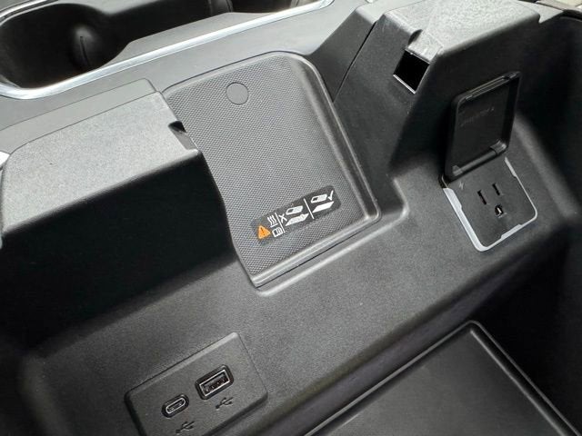 2025 GMC Sierra 3500 HD SLT