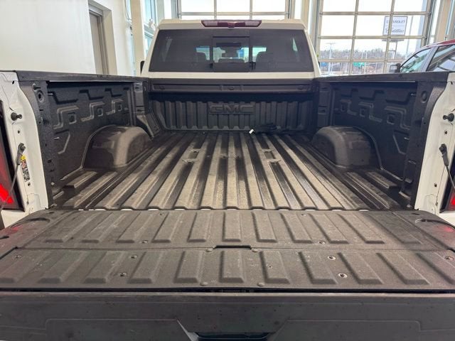 2025 GMC Sierra 3500 HD SLT