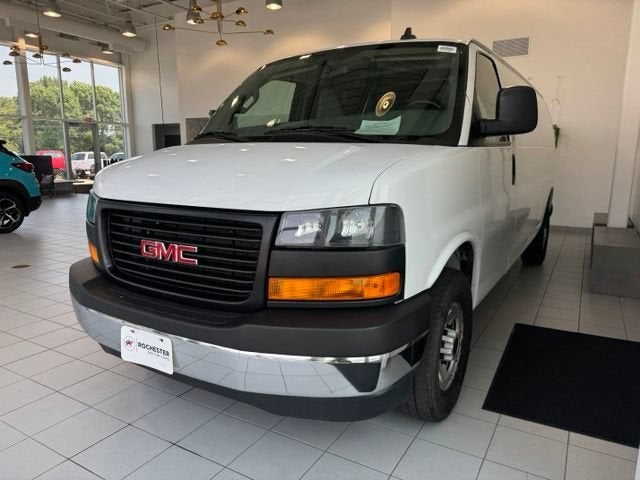 2021 GMC Savana Cargo 3500 Work Van