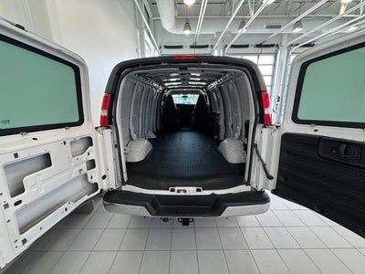 2021 GMC Savana Cargo 3500 Work Van