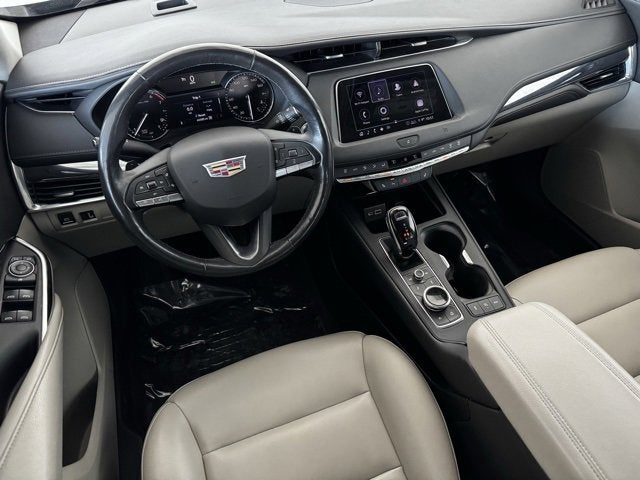 2020 Cadillac XT4 Luxury