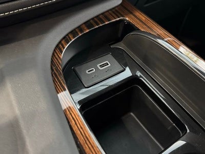 2023 Cadillac Escalade ESV Premium Luxury