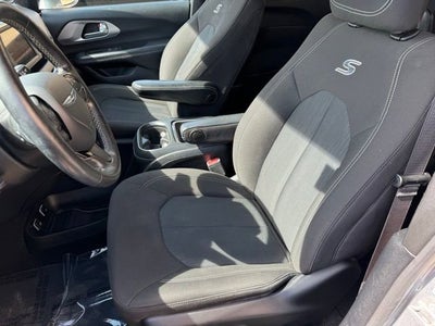 2020 Chrysler Pacifica Touring