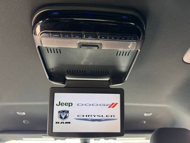 2020 Chrysler Pacifica Touring