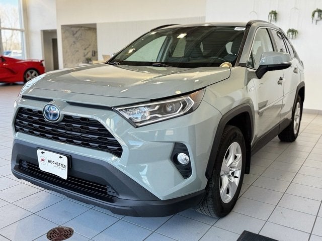 2021 Toyota RAV4 Hybrid XLE