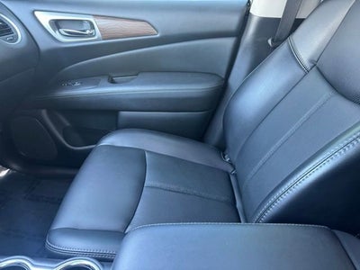 2019 Nissan Pathfinder Platinum