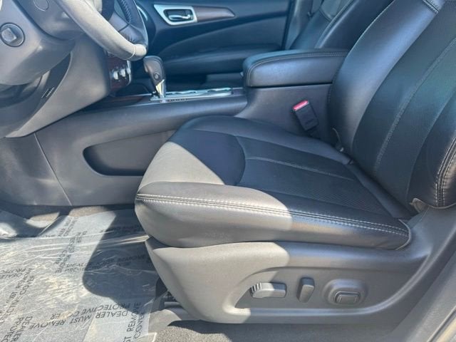 2019 Nissan Pathfinder Platinum
