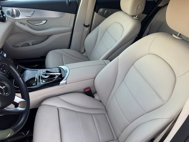 2017 Mercedes-Benz GLC 300 4MATIC®