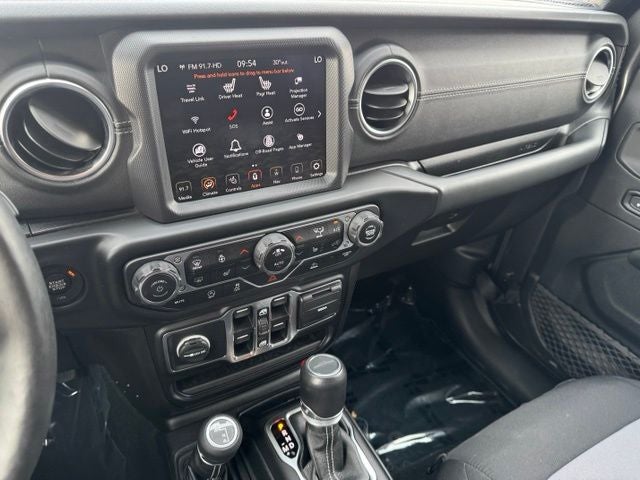 2020 Jeep Gladiator Overland