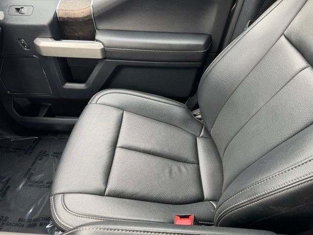 2022 Ford F-350SD Lariat