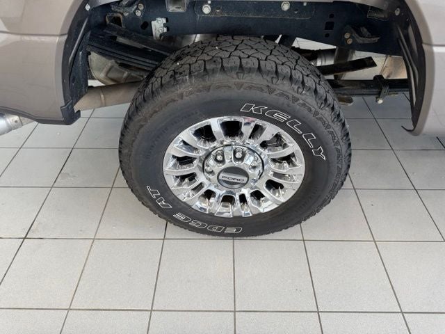 2022 Ford F-350SD Lariat