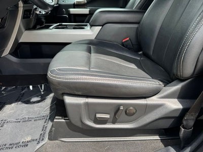 2022 Ford F-350SD Lariat