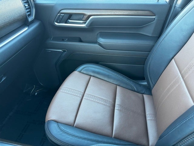 2025 Chevrolet Silverado 3500HD High Country