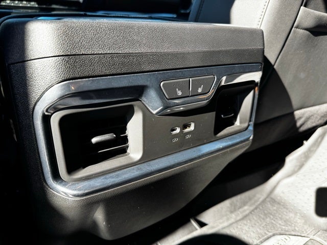 2025 Chevrolet Silverado 3500HD High Country