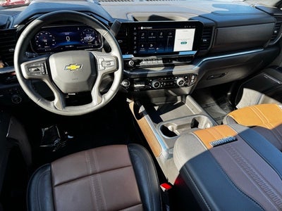 2025 Chevrolet Silverado 3500HD High Country