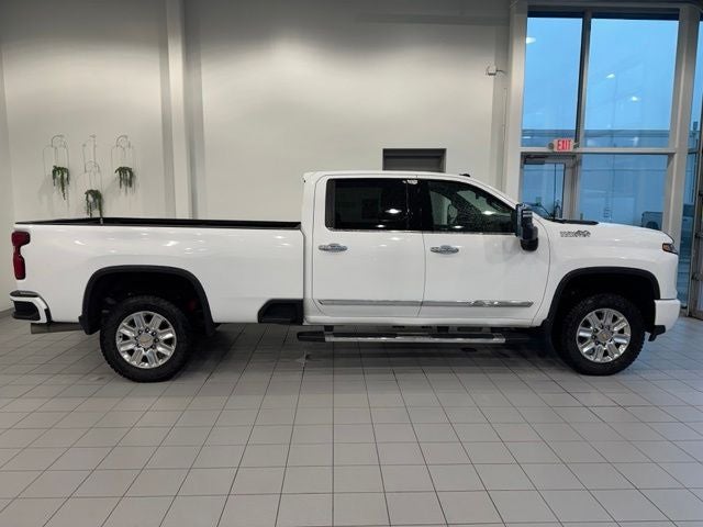 2024 Chevrolet Silverado 3500HD High Country